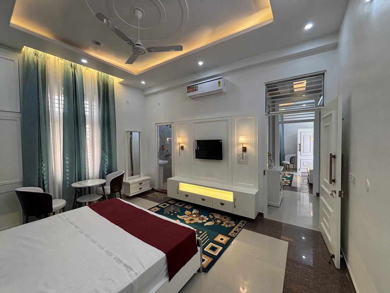 4bhk Apartment 